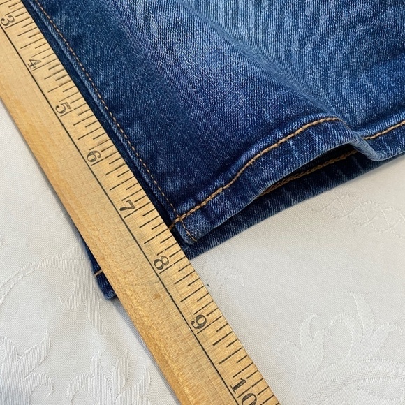 Old Navy Girl's Denim Belted Midi Dark Wash Jean Shorts Size 12 - Picture 9 of 10